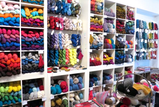 gus and ollie, handmade in hamburg, Germany, baby, instagram, sock monkey, myles, yarn, wool, shop